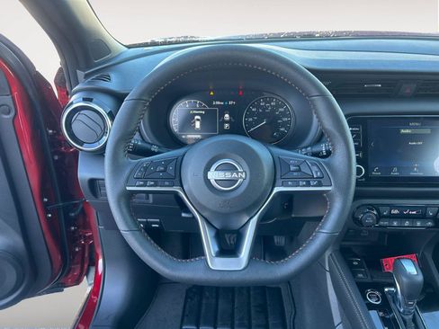Used 2024 Nissan Kicks SR w/ SR Premium Package FWD image 13