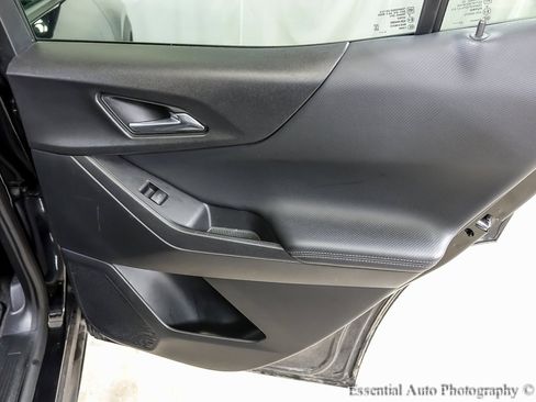 Certified 2025 Chevrolet Equinox LT w/ Convenience Package II image 23