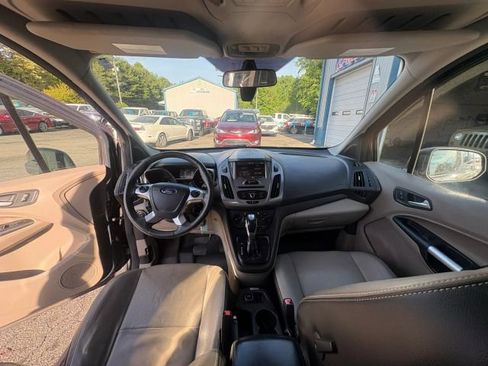 Used 2014 Ford Transit Connect XLT image 15
