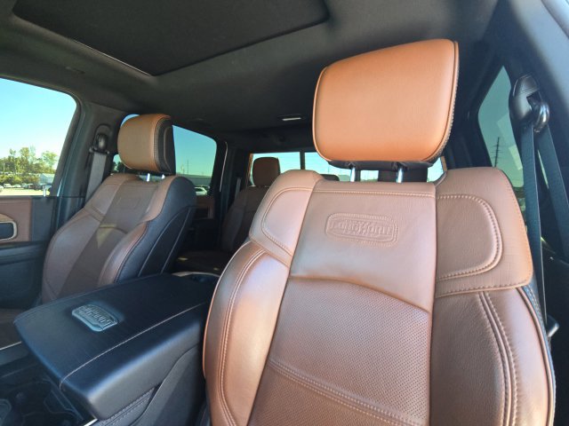 Used 2023 RAM 3500 Limited AWD/4WD image 32