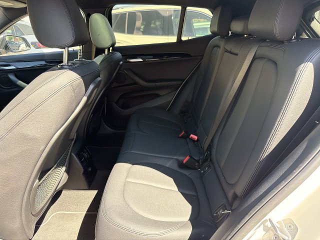 Used 2018 BMW X2 sDrive28i FWD image 9