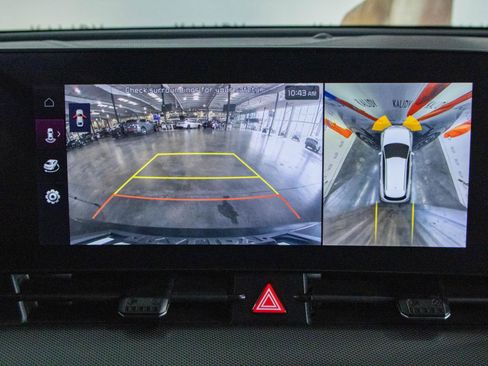 Used 2023 Kia Sportage SX image 7