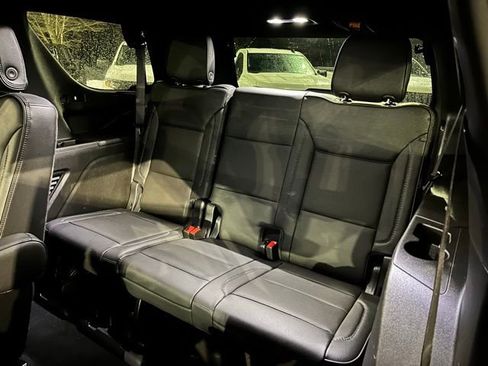 Used 2022 GMC Yukon Denali w/ Denali Premium Package image 26