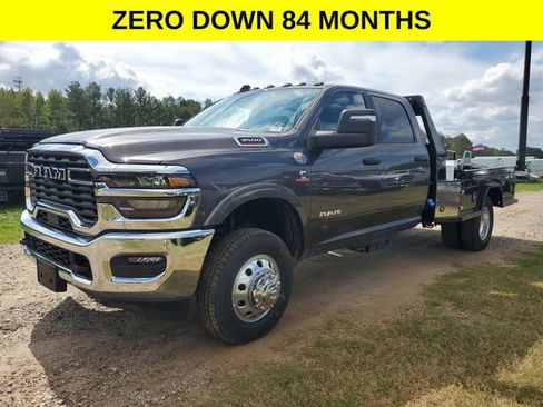 New 2025 RAM 3500 Big Horn image 3