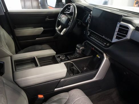 Used 2022 Toyota Tundra Limited image 26