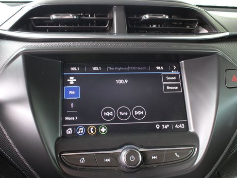 Used 2023 Chevrolet TrailBlazer LT image 31