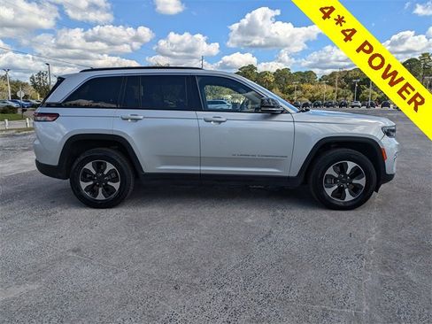 Used 2024 Jeep Grand Cherokee Limited 4xe image 3