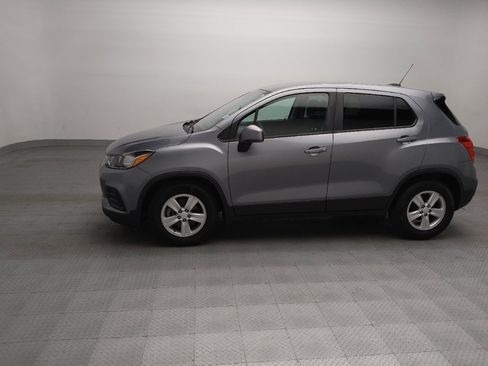 Used 2020 Chevrolet Trax LS w/ Tint and Cruise Package FWD image 2