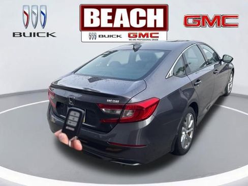 Used 2019 Honda Accord LX image 5