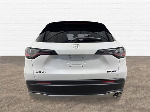 New 2026 Honda HR-V Sport image 5