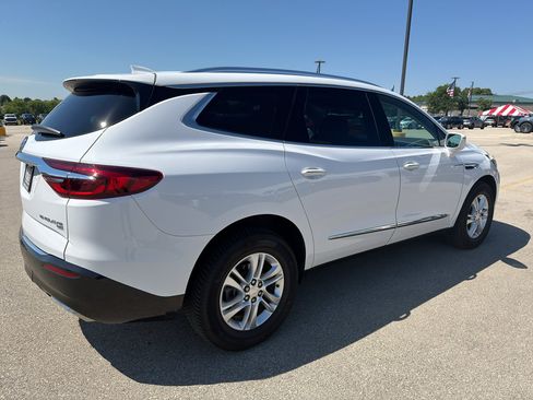 Used 2019 Buick Enclave Premium AWD/4WD image 4