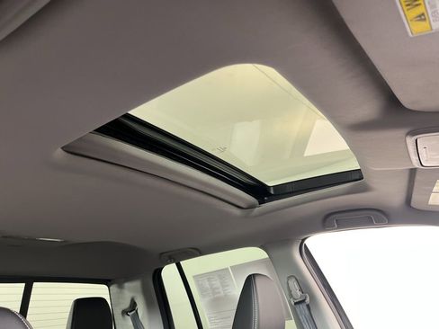 Used 2025 Honda Ridgeline RTL+ image 12