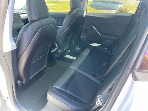 Used 2021 Tesla Model Y Performance AWD/4WD image 13