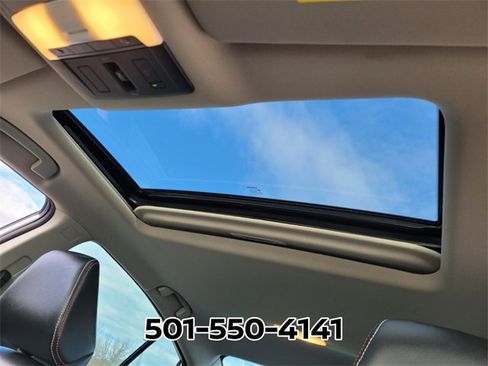 Used 2024 Nissan Altima 2.5 SR w/ SR Premium Package image 8