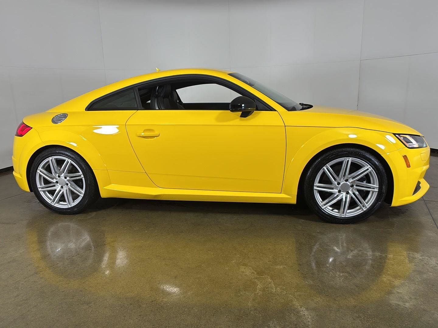 Used 2017 Audi TTS 2.0T Coupe AWD/4WD image 7