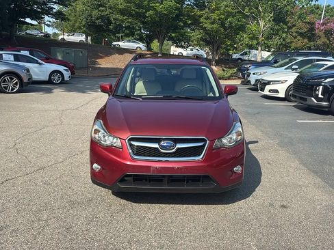 Used 2015 Subaru Crosstrek 2.0i Limited w/ Popular Package #1 AWD/4WD image 2