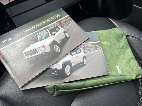 Used 2019 Jeep Renegade Limited w/ UConnect 8.4 Nav Group image 69