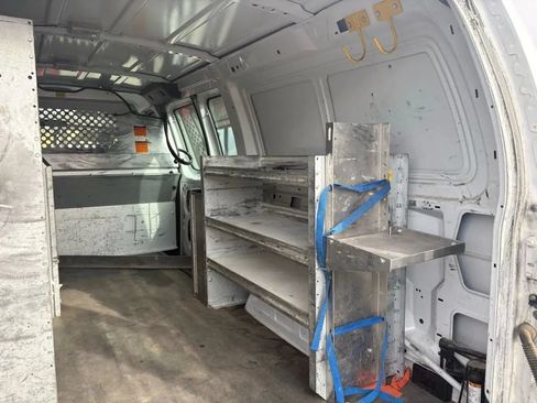 Used 2013 Ford E-150 and Econoline 150 w/ Commercial Cargo Van Pkg RWD image 11