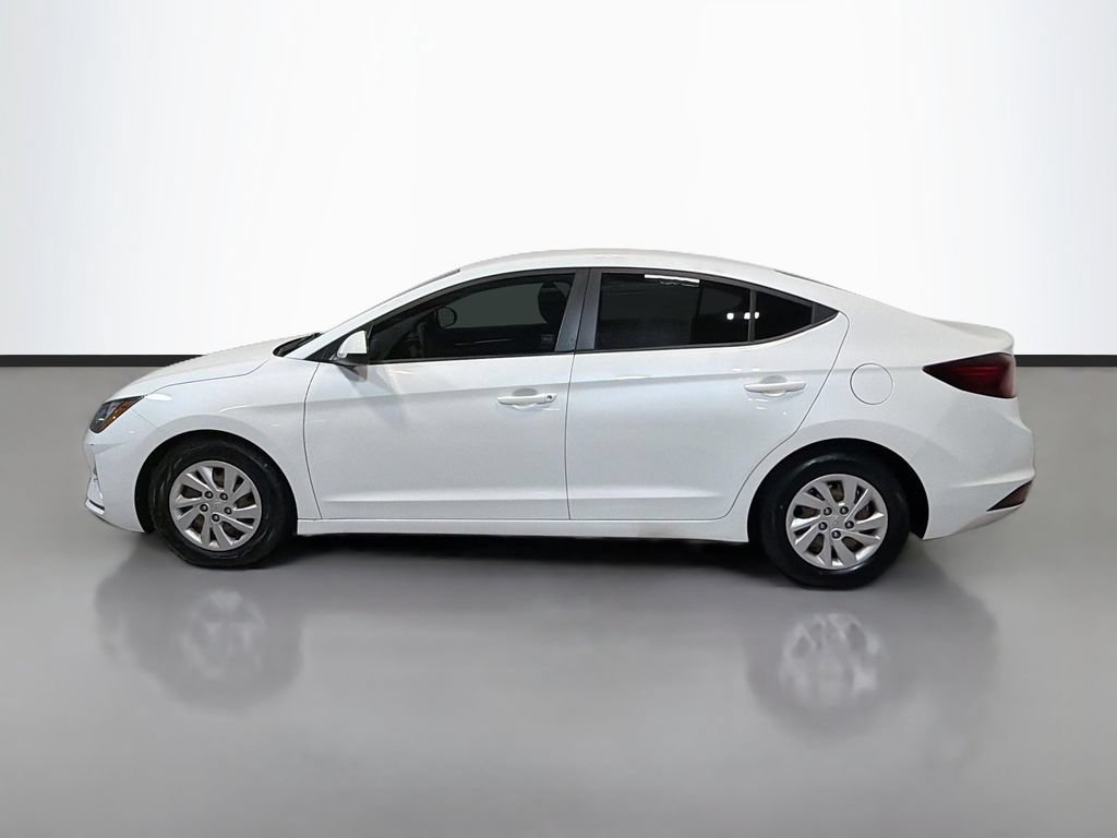 Used 2019 Hyundai Elantra SE w/ Cargo Package FWD image 6