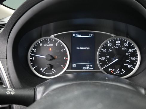 Used 2016 Nissan Sentra SR FWD image 26