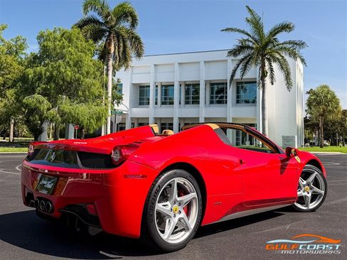 Used 2014 Ferrari 458 Spider RWD image 56