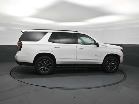 Used 2023 Chevrolet Tahoe Z71 w/ Luxury Package AWD/4WD image 9