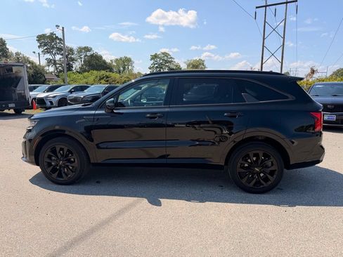 Used 2023 Kia Sorento SX AWD/4WD image 8