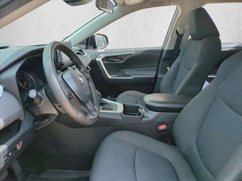 Certified 2022 Toyota RAV4 LE FWD image 15