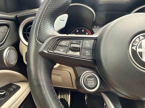 Used 2021 Alfa Romeo Stelvio Ti Sport AWD/4WD image 30