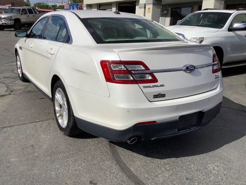 Used 2014 Ford Taurus SEL w/ Equipment Group 201A FWD image 13
