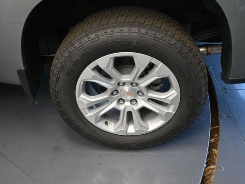 New 2026 Chevrolet Silverado 1500 LTZ w/ LTZ Premium Package image 12