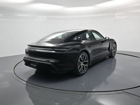 New 2026 Porsche Taycan image 30