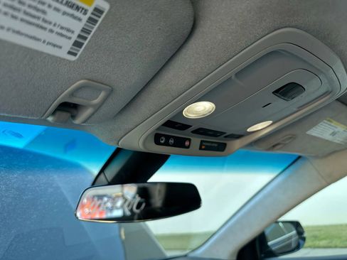 Used 2017 Cadillac XTS Sedan 4D image 34