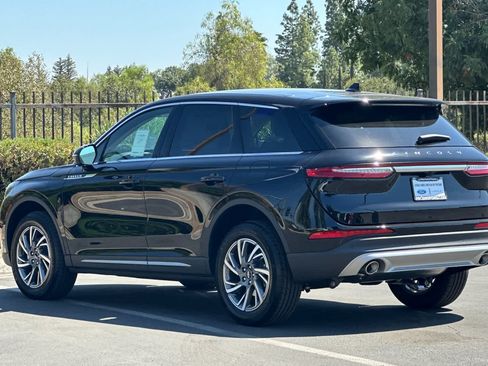 Used 2025 Lincoln Corsair FWD w/ Equipment Group 101A image 7