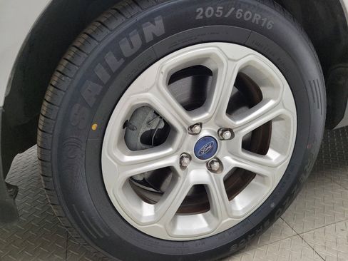 Used 2018 Ford EcoSport SE FWD image 31