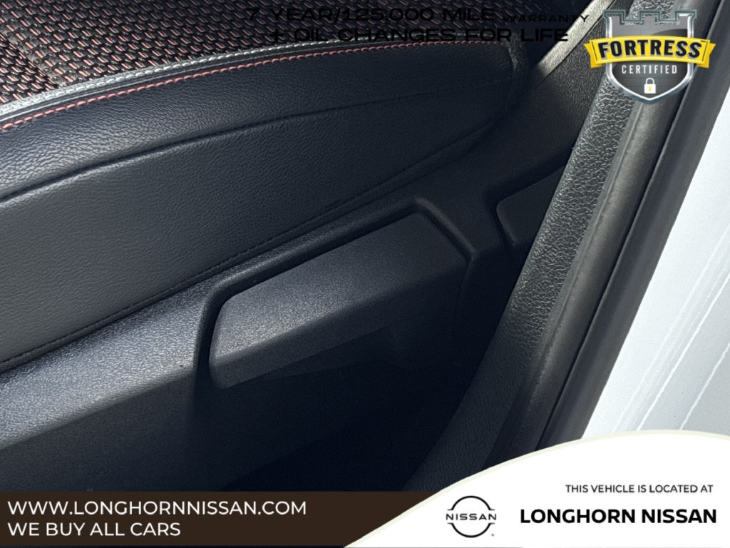 Used 2025 Nissan Kicks SR AWD/4WD image 22