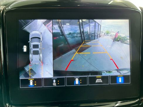 Used 2023 Chevrolet Traverse RS w/ LPO, Floor Liner Package FWD image 14