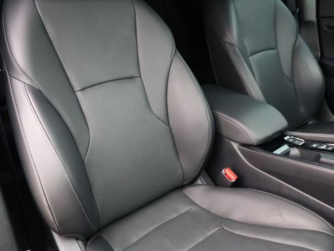 Used 2025 Honda Accord Sport image 19