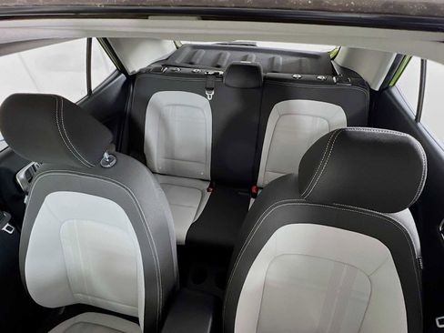 Certified 2023 Hyundai Venue SEL w/ Cargo Package image 21