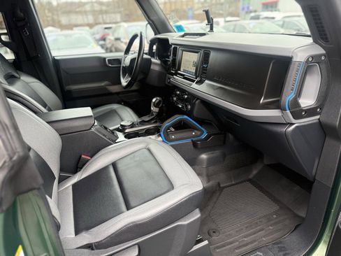Used 2022 Ford Bronco Black Diamond image 21