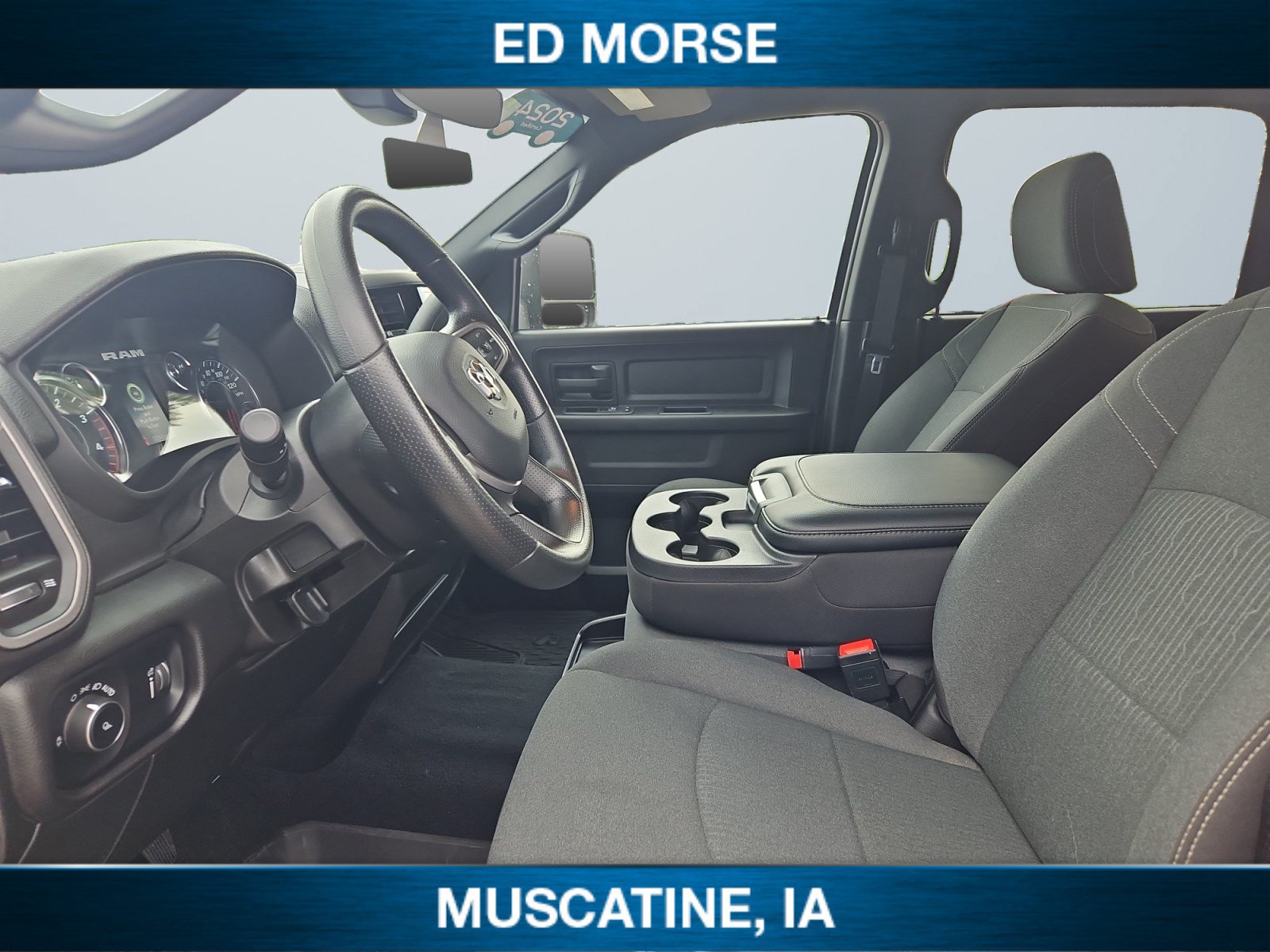 Used 2024 RAM 2500 Tradesman w/ Chrome Appearance Group AWD/4WD image 13