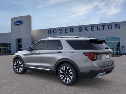 New 2026 Ford Explorer Platinum w/ LUX Leather Package AWD/4WD image 4