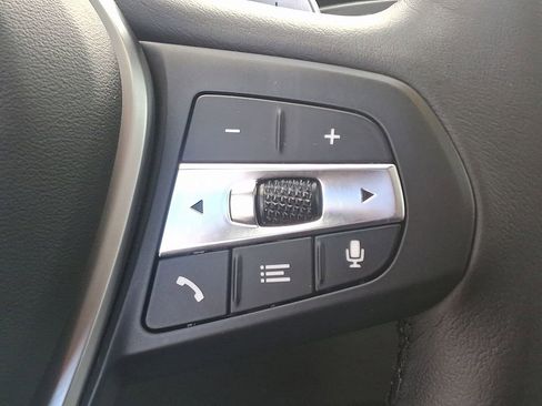 Certified 2023 BMW 330i xDrive Sedan w/ Convenience Package image 23