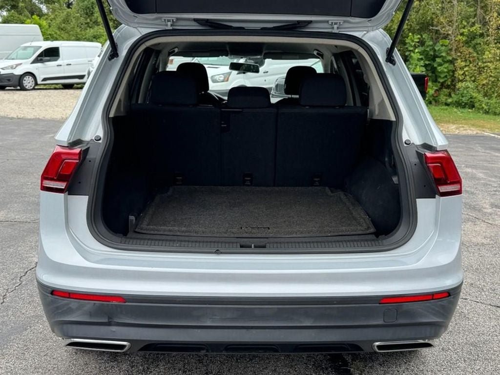 Used 2018 Volkswagen Tiguan S AWD/4WD image 3