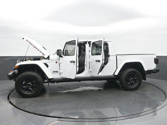 Used 2021 Jeep Gladiator Mojave AWD/4WD image 54