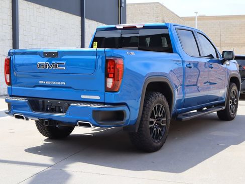 Used 2022 GMC Sierra 1500 Elevation w/ Elevation Premium Package AWD/4WD image 3