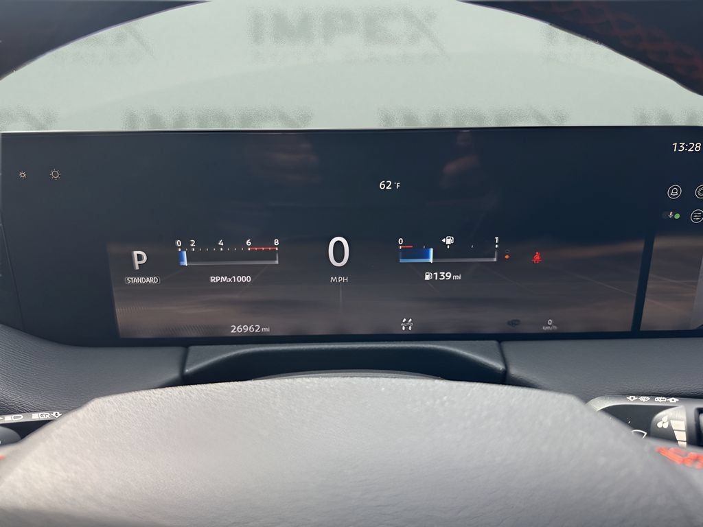 Used 2025 Nissan Armada PRO-4X AWD/4WD image 25