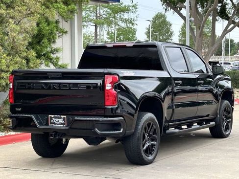 Used 2024 Chevrolet Silverado 1500 Custom Trail Boss w/ Turbomax Blackout Package image 4