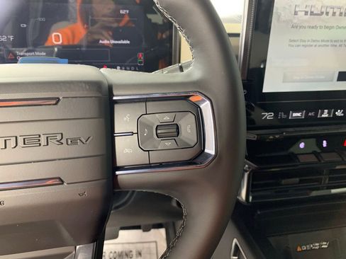 New 2026 GMC Hummer EV SUV image 19