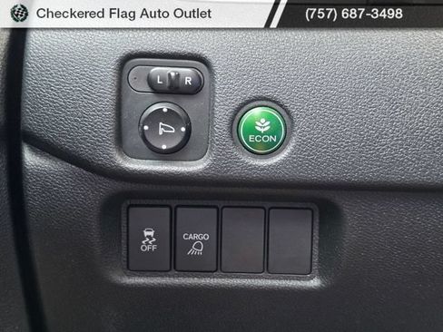 Used 2017 Honda Ridgeline RTL-T image 11